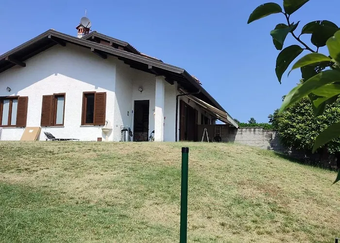 Villa Villa Verde Nebbiuno
